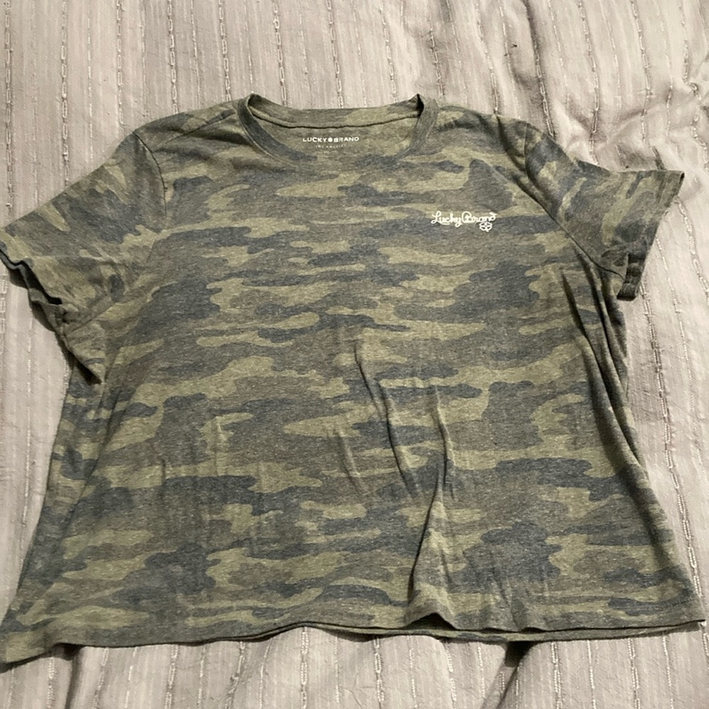 Lucky brand Tshirt, camo print, xxl